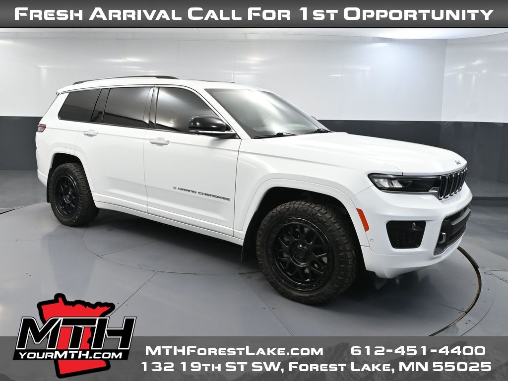 2021 Jeep Grand Cherokee L Overland's photo