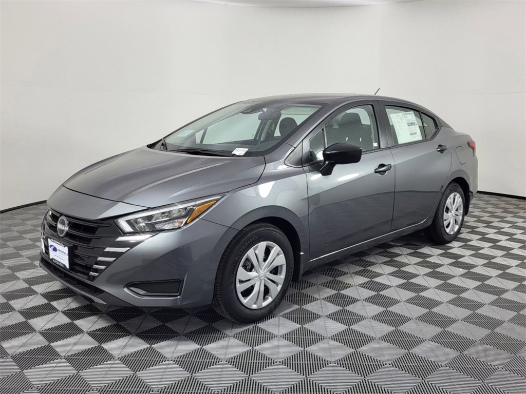 2025 Nissan Versa Sedan