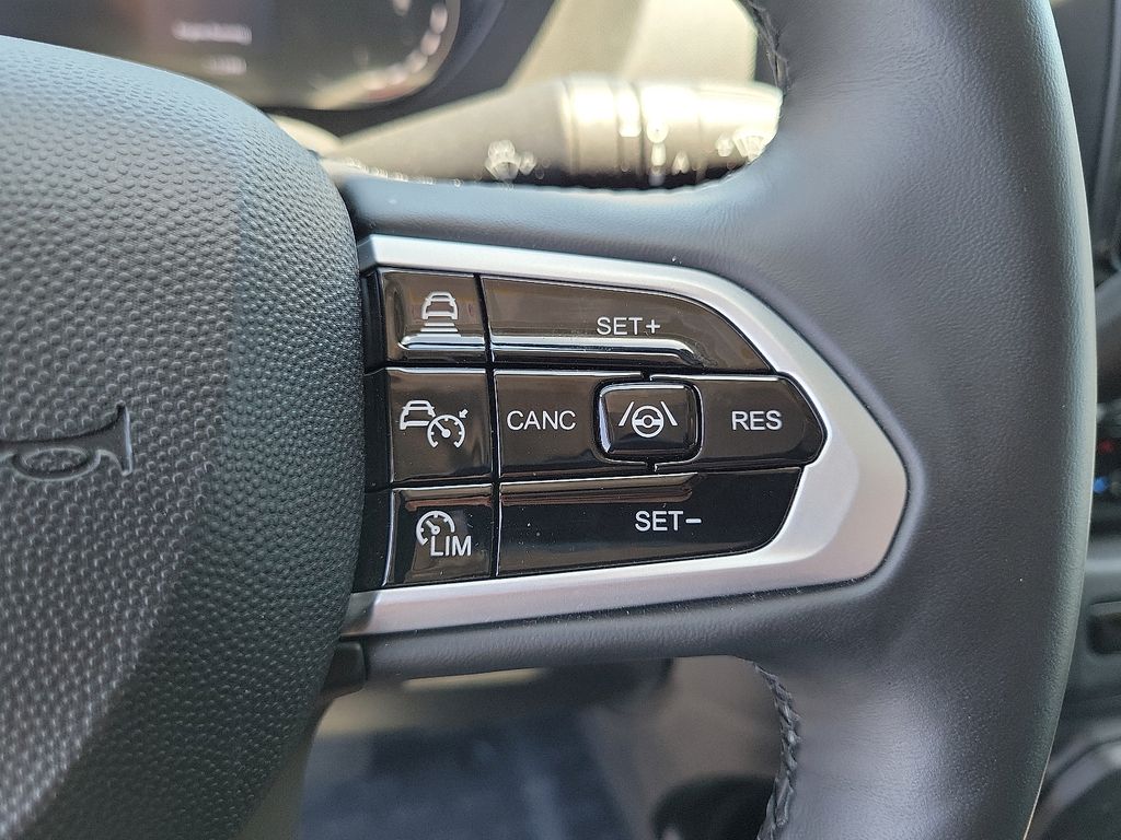 2025 Ram ProMaster 2500 photo 4