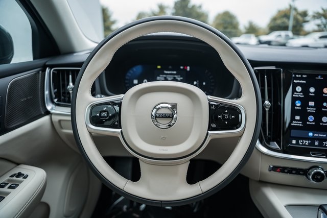 2026 Volvo V60 Cross Country B5 AWD Plus photo 27
