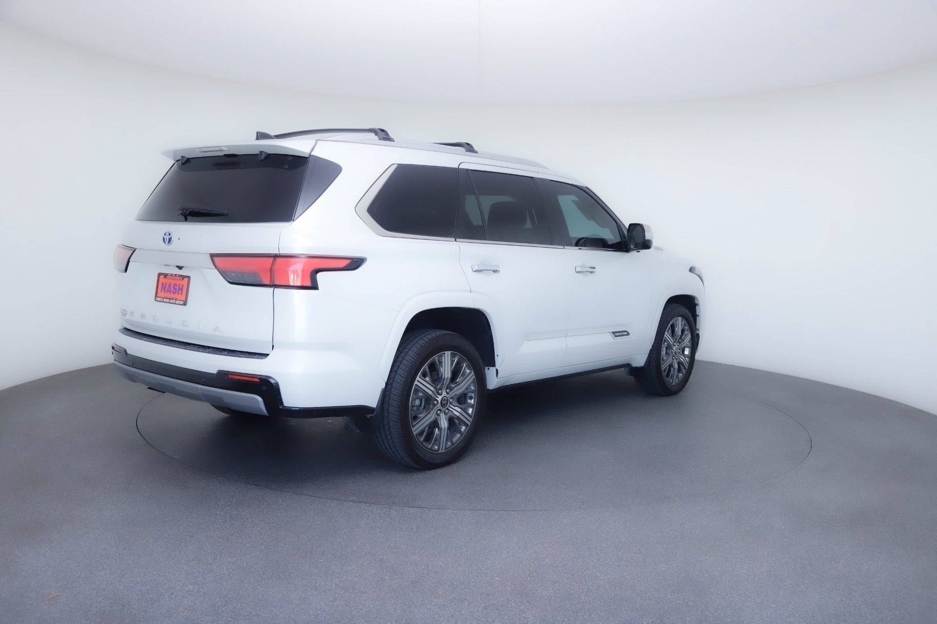2024 Toyota RAV4 LE photo 7