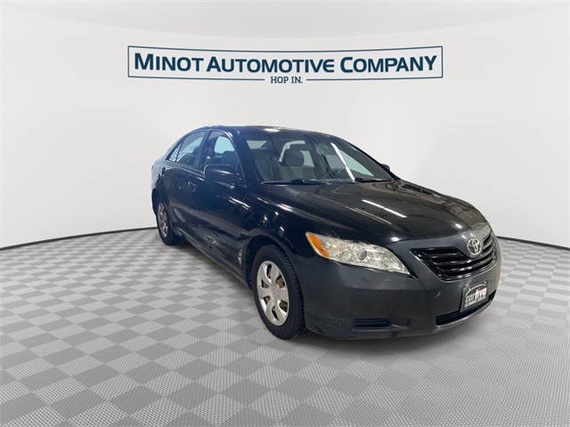 Used 2007 Toyota Camry LE with VIN 4T1BE46K47U663368 for sale in Minot, ND