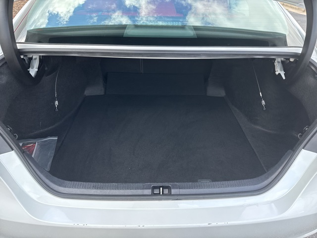 2024 Toyota Camry XSE photo 13