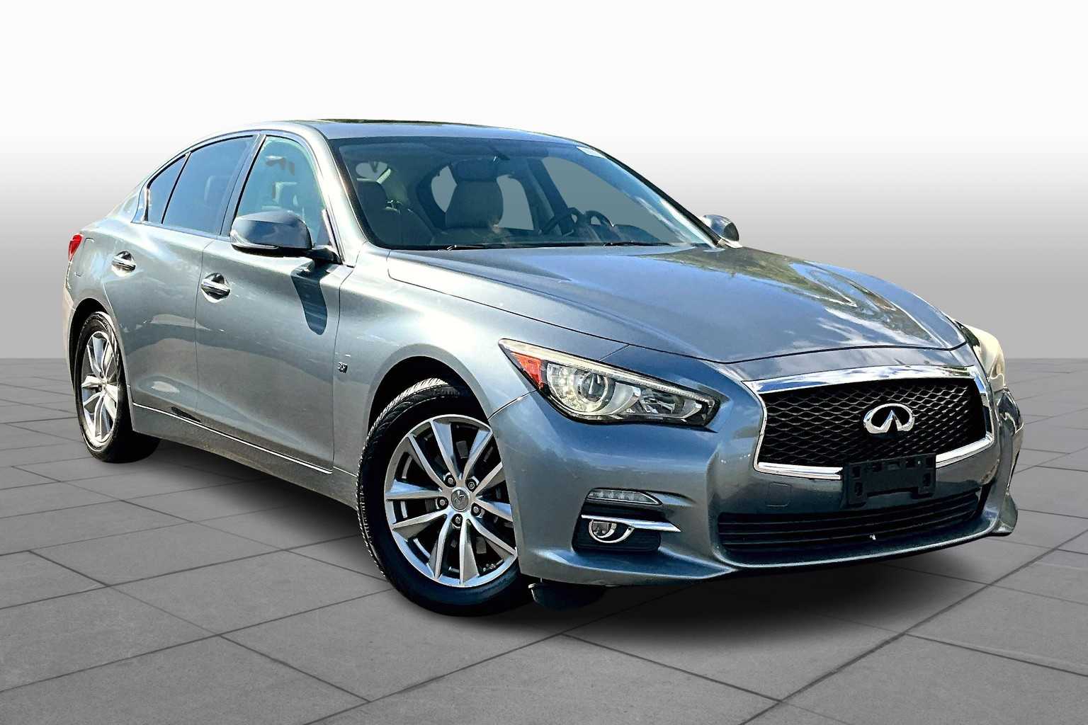 2014 Infiniti Q50 Premium photo 2