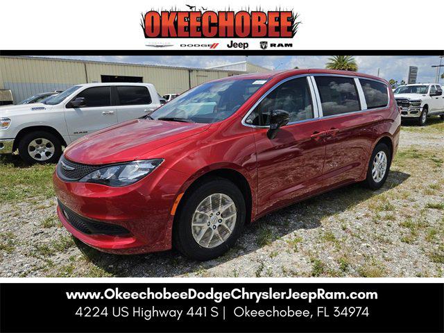 2025 Chrysler Voyager LX's photo