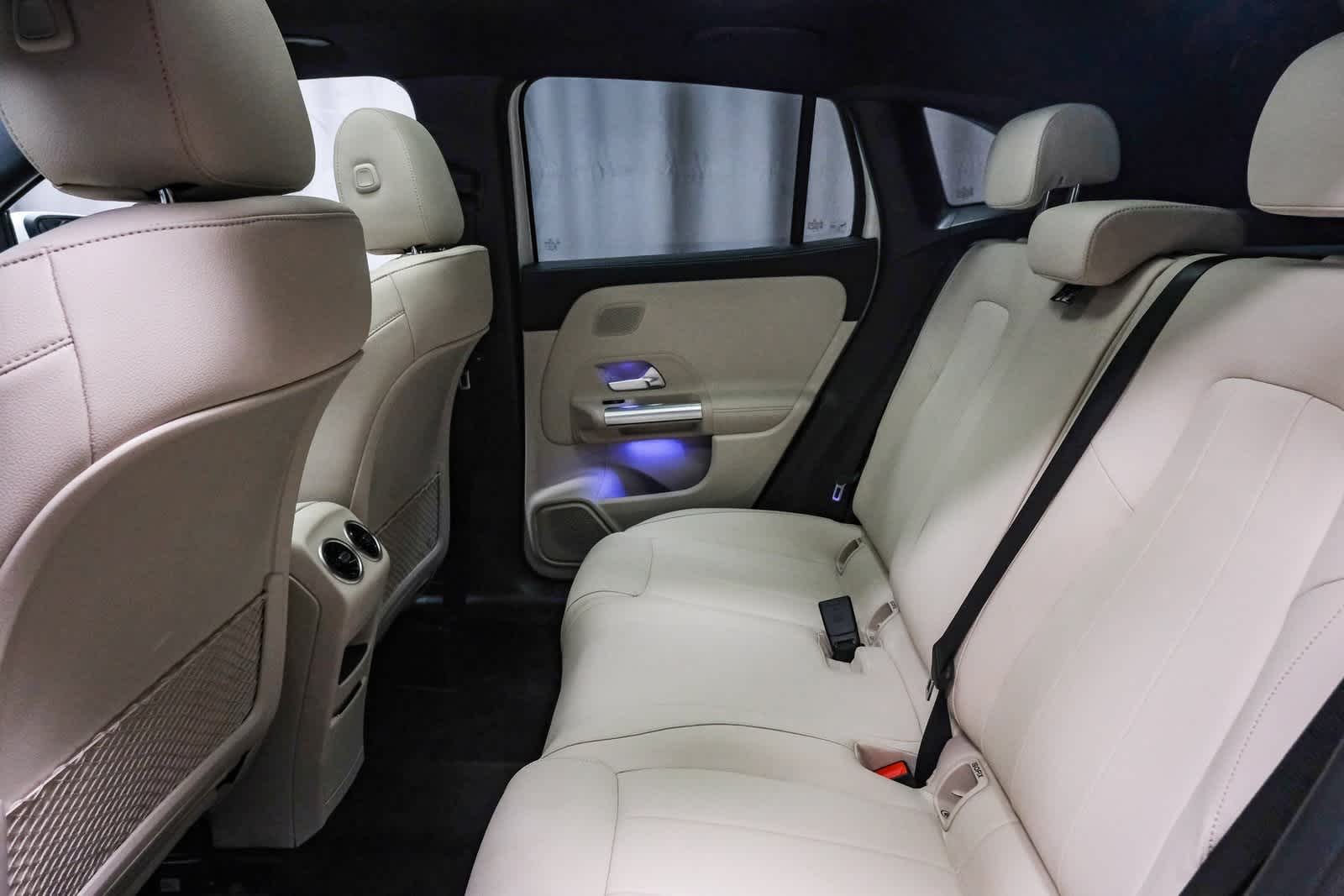 2025 Mercedes Benz GLA 250 photo 14