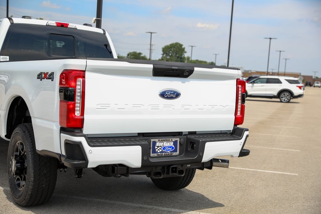2025 Ford F-350 XL photo 16