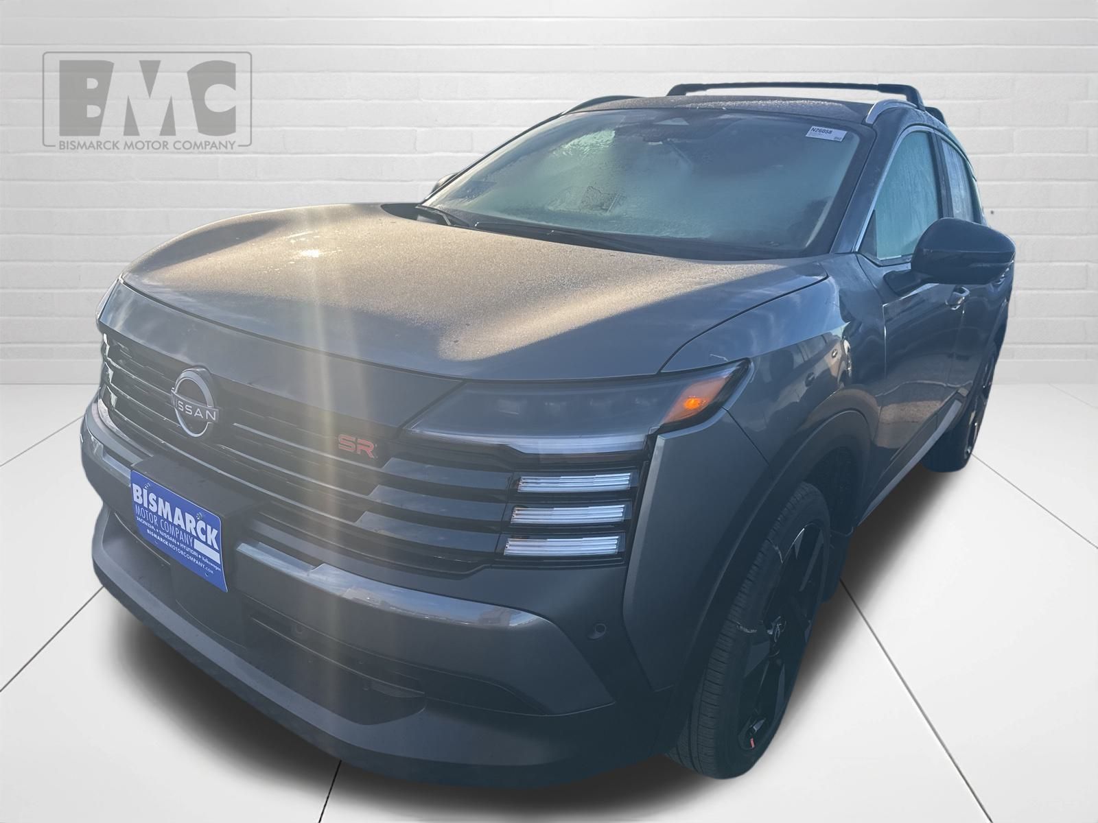 2026 Nissan KICKS SR AWD's photo