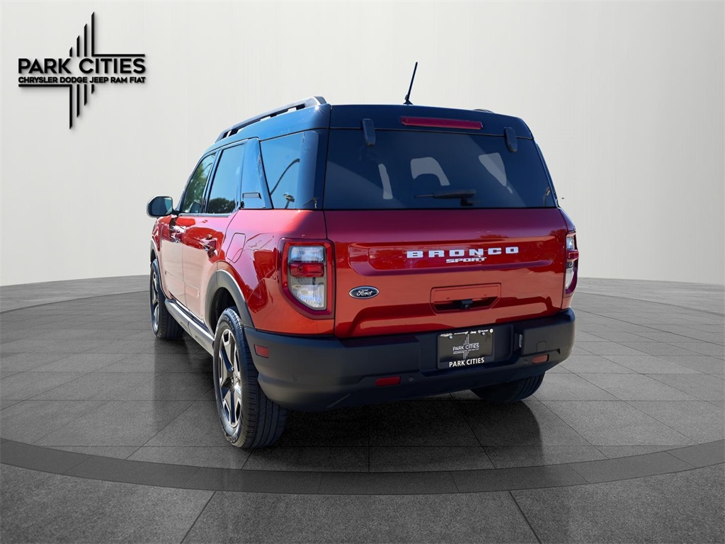 2022 Ford Bronco Sport Outer Banks photo 4
