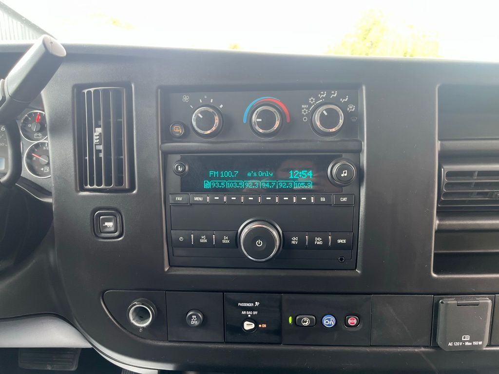 2023 Gmc Savana 2500 Cargo photo 12