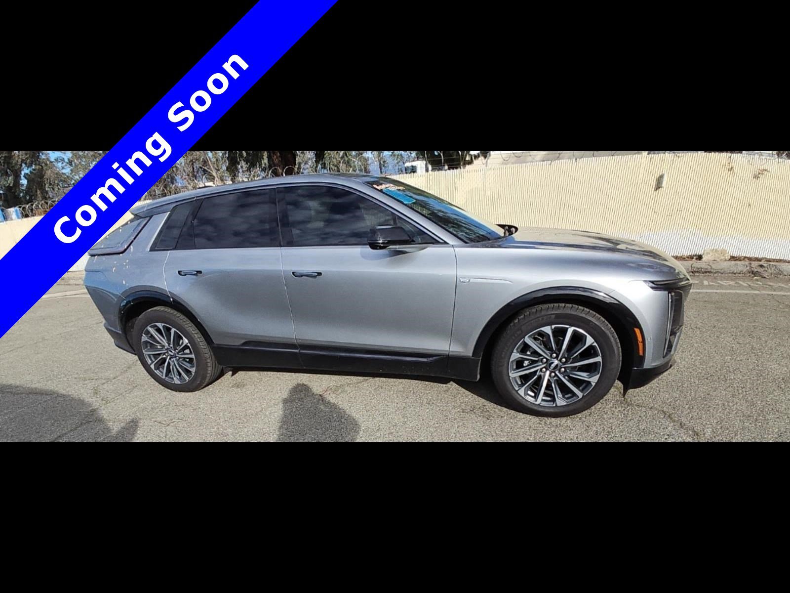 Used 2024 Cadillac LYRIQ Sport 2 with VIN 1GYKPVRK0RZ138954 for sale in Culver City, CA