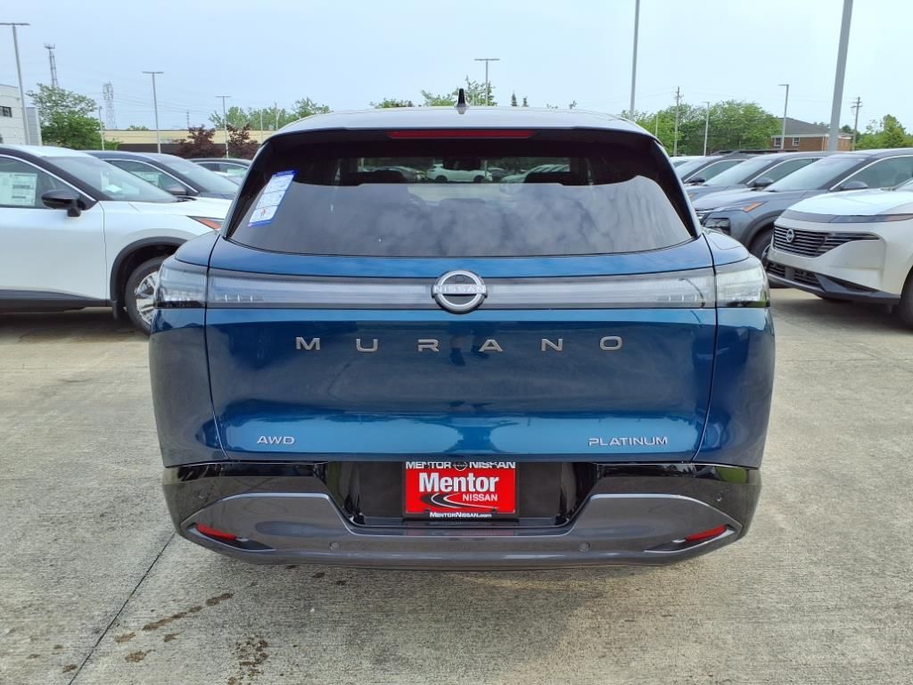 2025 Nissan Murano Platinum photo 2