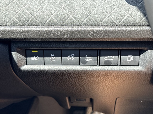 2025 Toyota Camry XLE photo 18