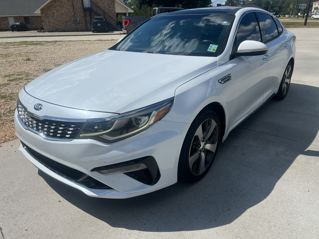 2020 Kia Optima S photo 2