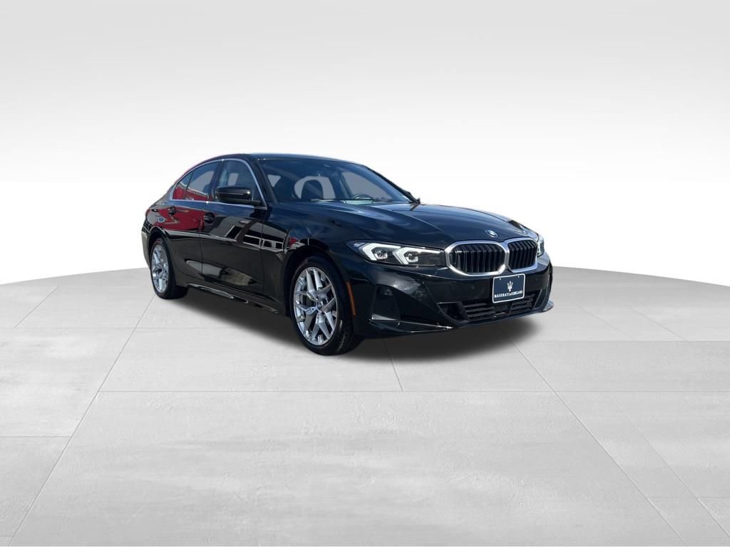 2025 BMW 3 Series 330i's photo