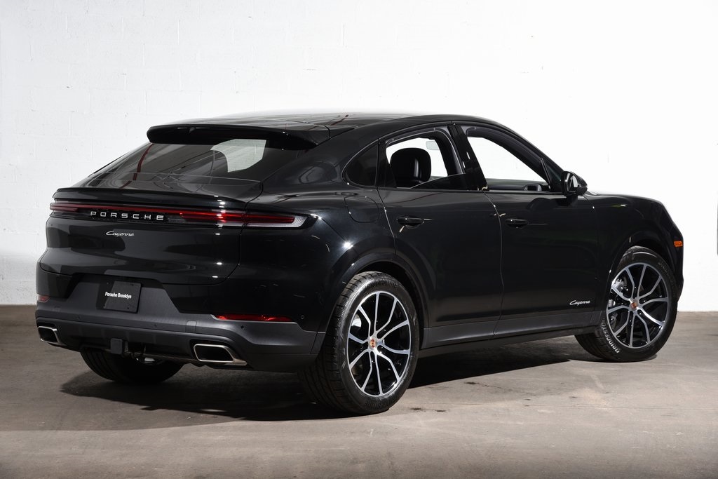 2025 Porsche Cayenne Coupe photo 7