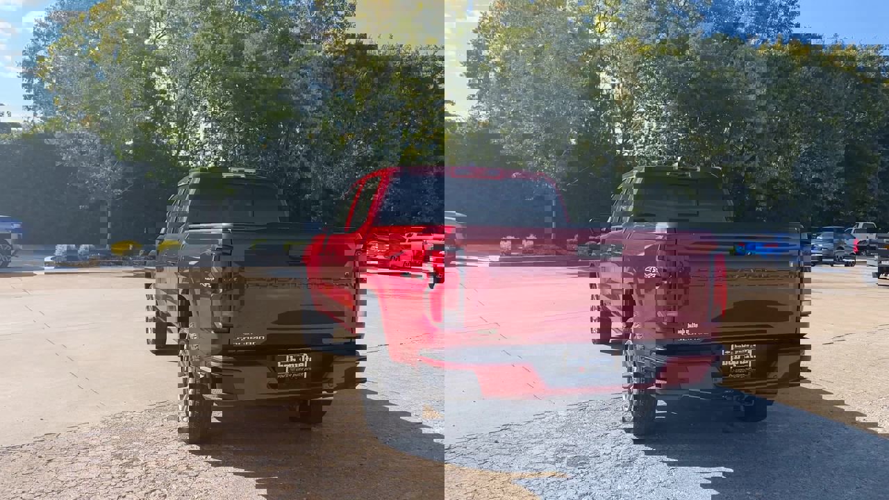 2026 Chevrolet Colorado LT photo 7