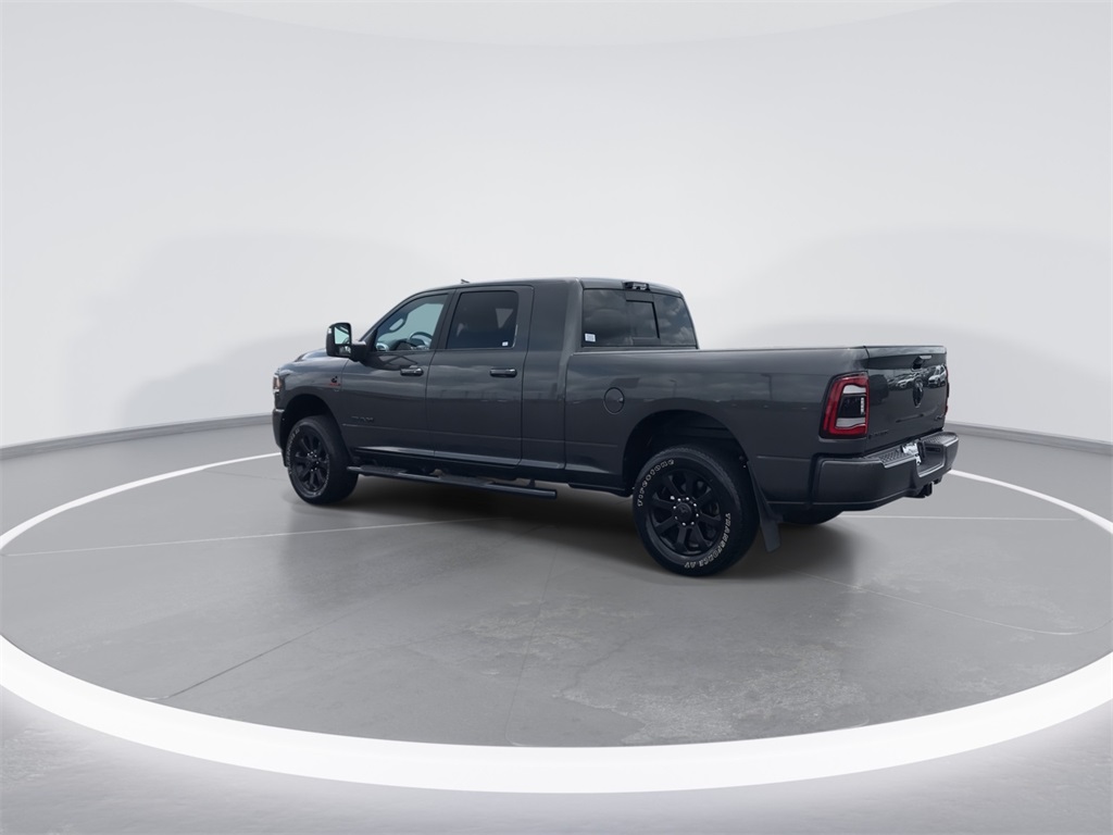 2023 Ram 3500 Laramie photo 5