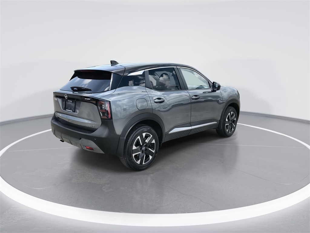 2025 Nissan Kicks SV photo 8