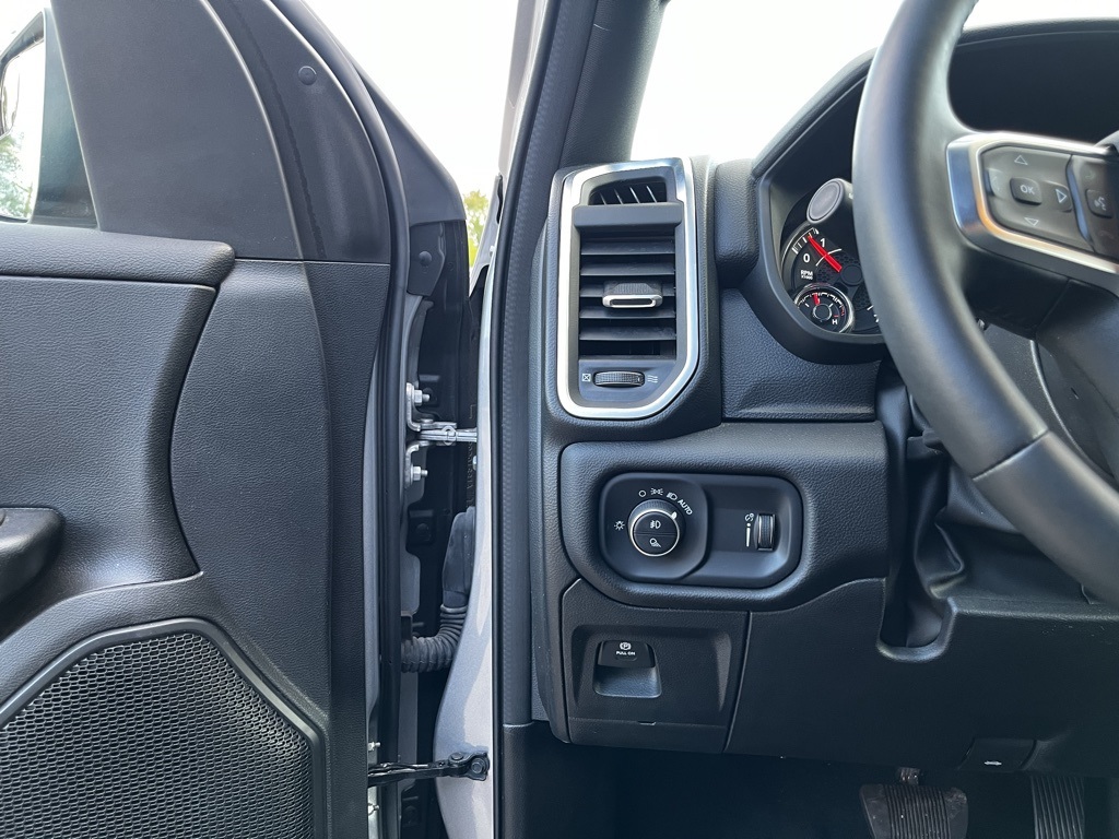 2024 Ram 1500 photo 11