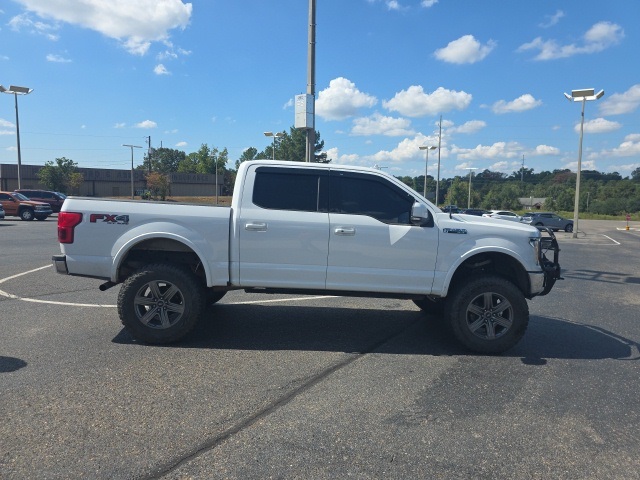 2018 Ford F-150 Lariat photo 2