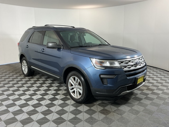 2019 Ford Explorer XLT photo 3