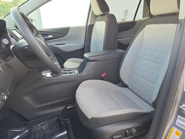 2023 Chevrolet Equinox LT photo 18