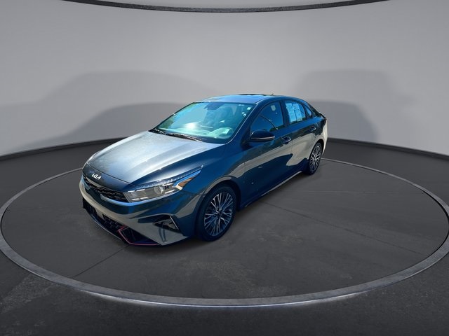 2023 Kia Forte GT-Line photo 4