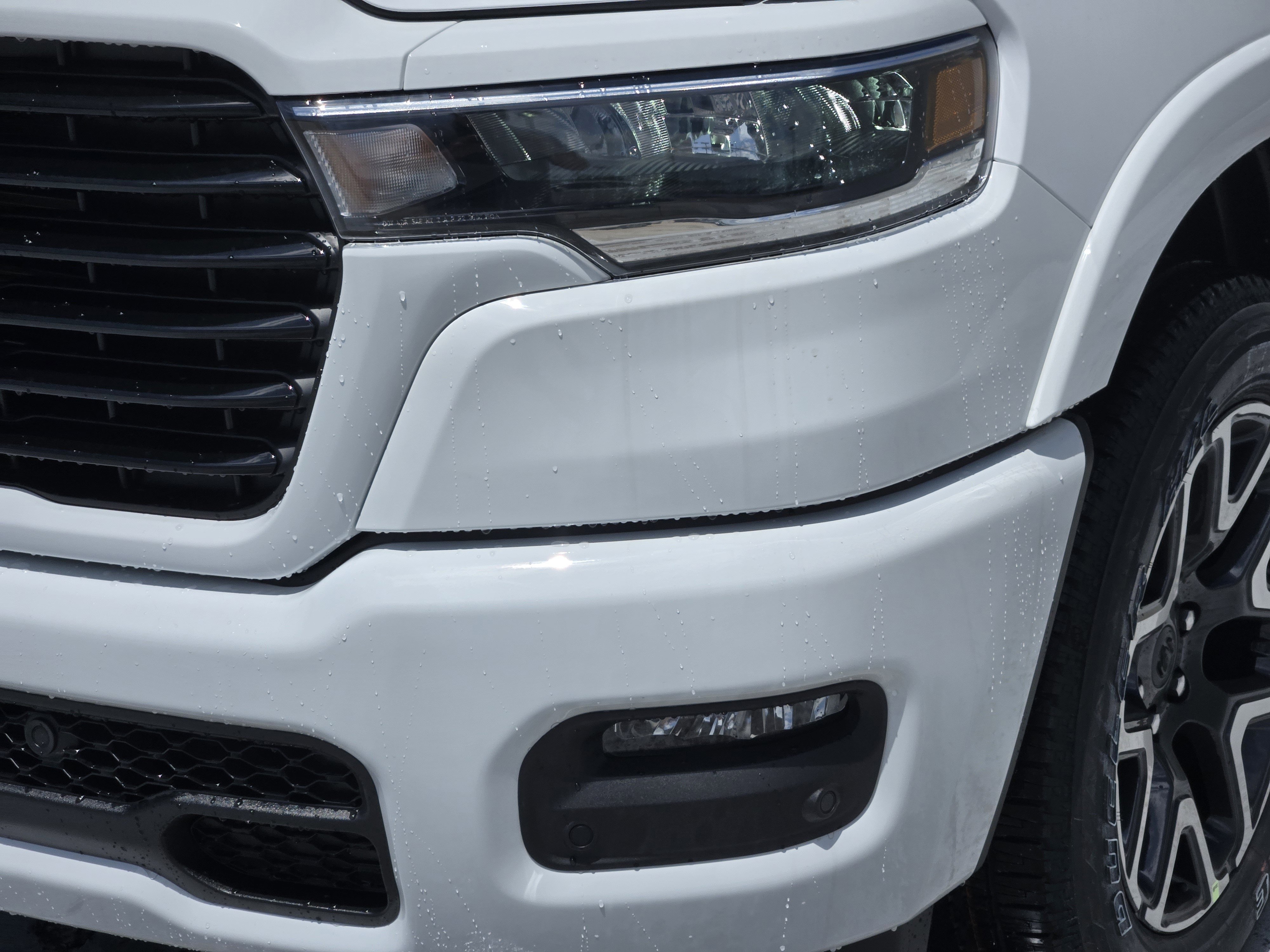 2025 Ram 1500 Laramie photo 2