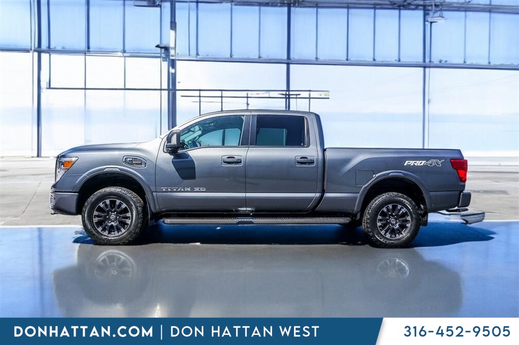 Used 2019 Gun Metallic Nissan PRO-4X image 2