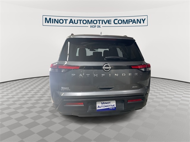2025 Nissan Pathfinder SV photo 3