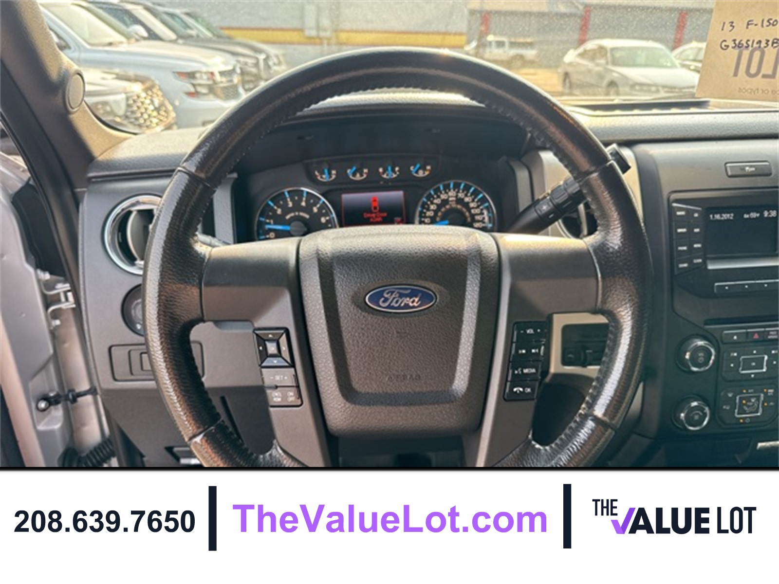 2013 Ford F-150 XLT photo 20