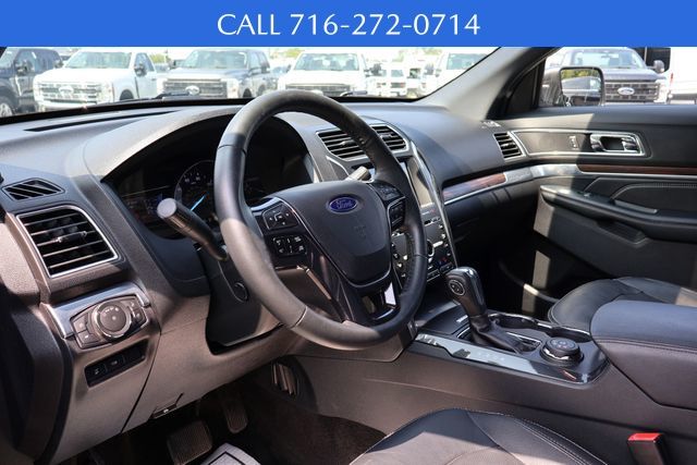2018 Ford Explorer Limited photo 3