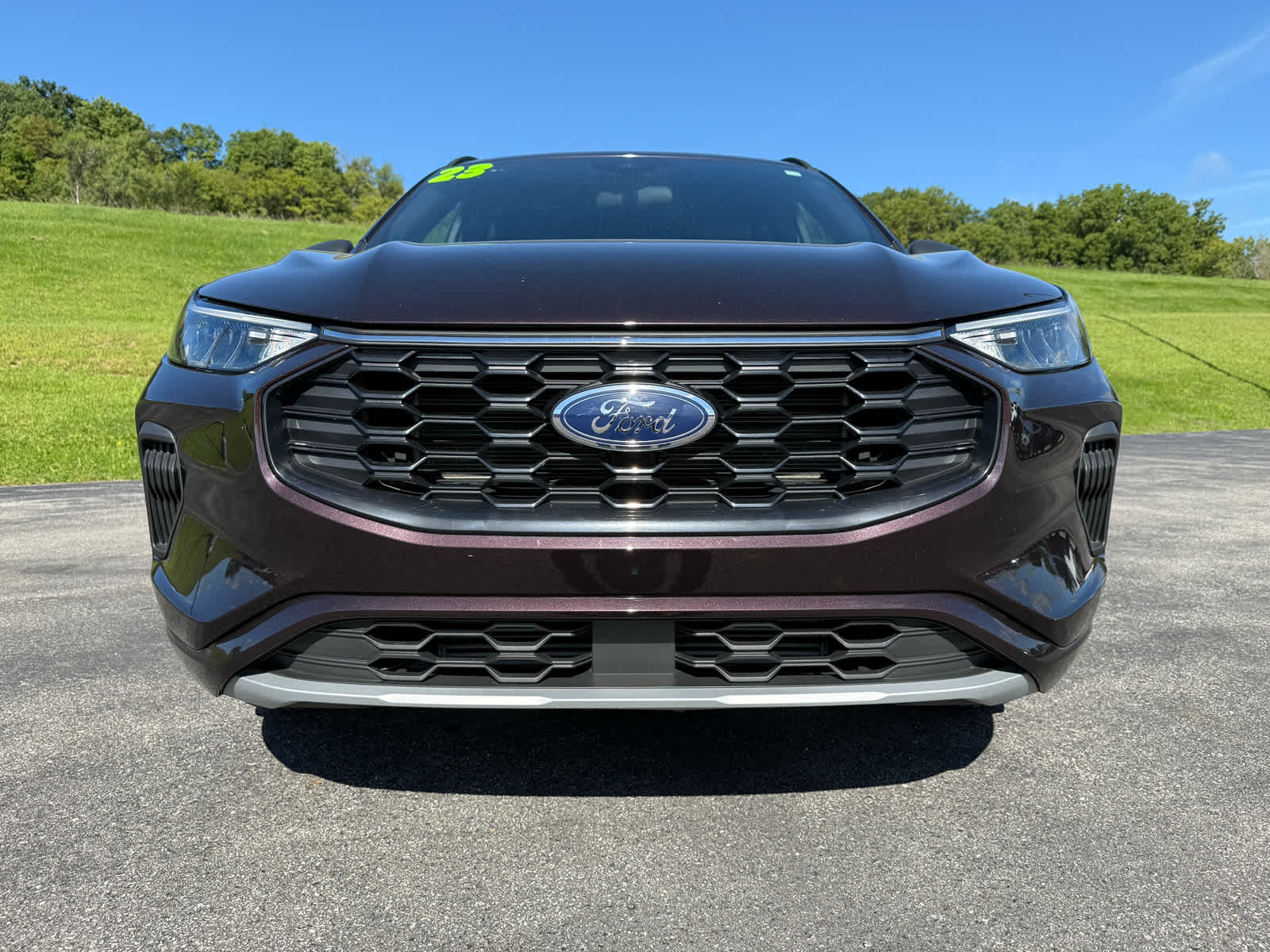 2023 Ford Escape ST-Line photo 9