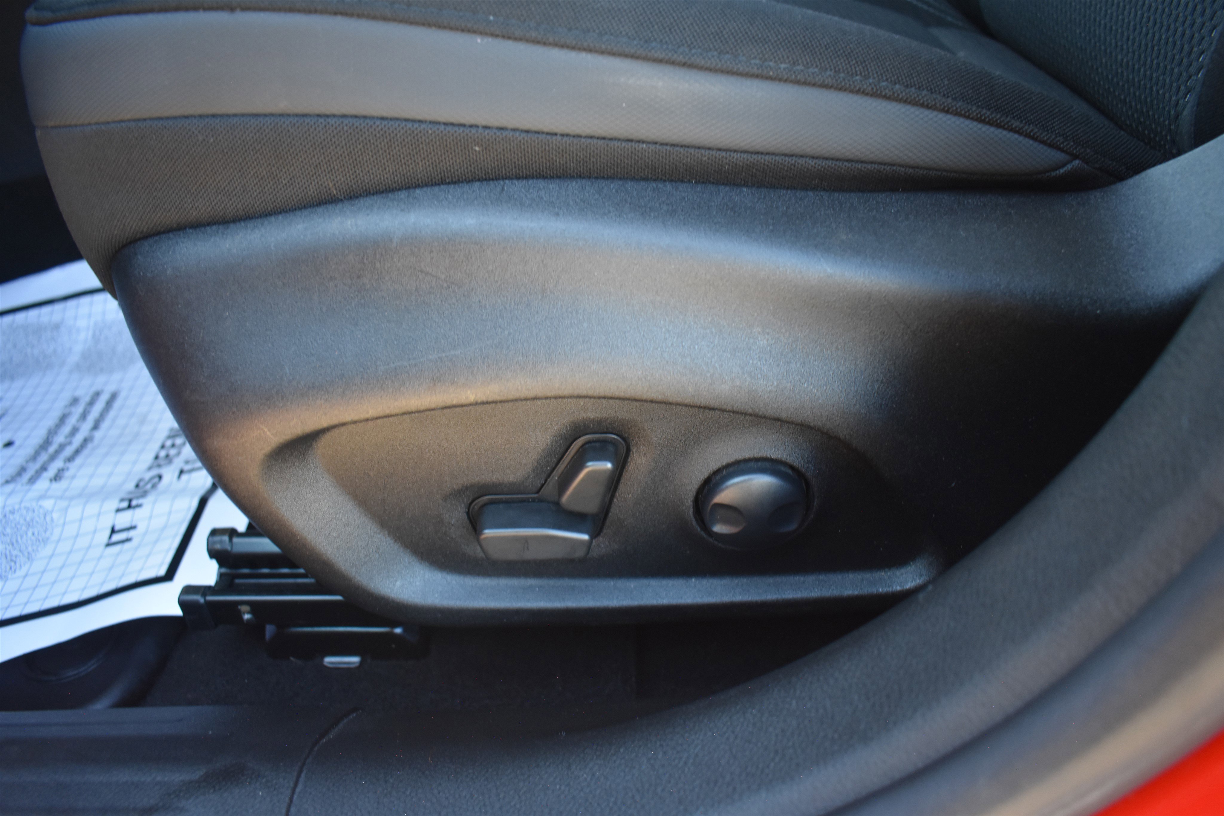 2022 Jeep Renegade Red Edition photo 5