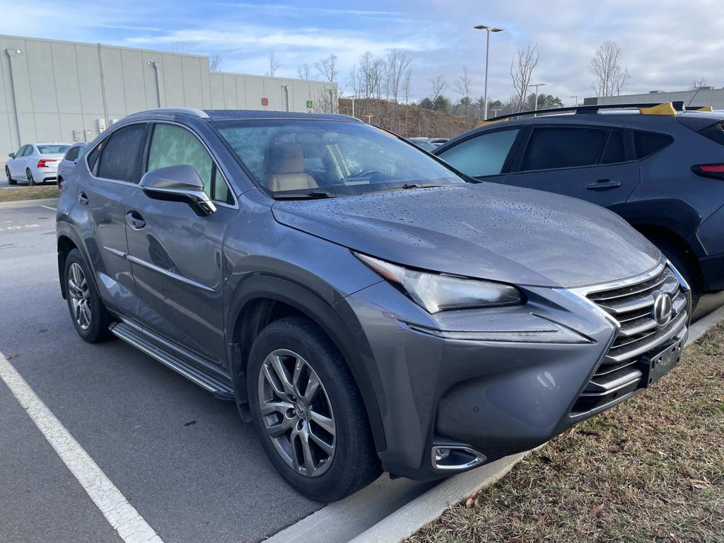 2015 Lexus NX 200t's photo