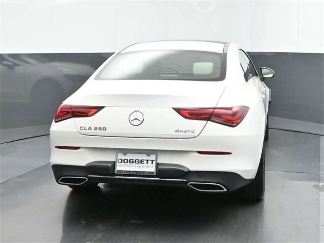 2023 Mercedes Benz CLA 250 4MATIC photo 7