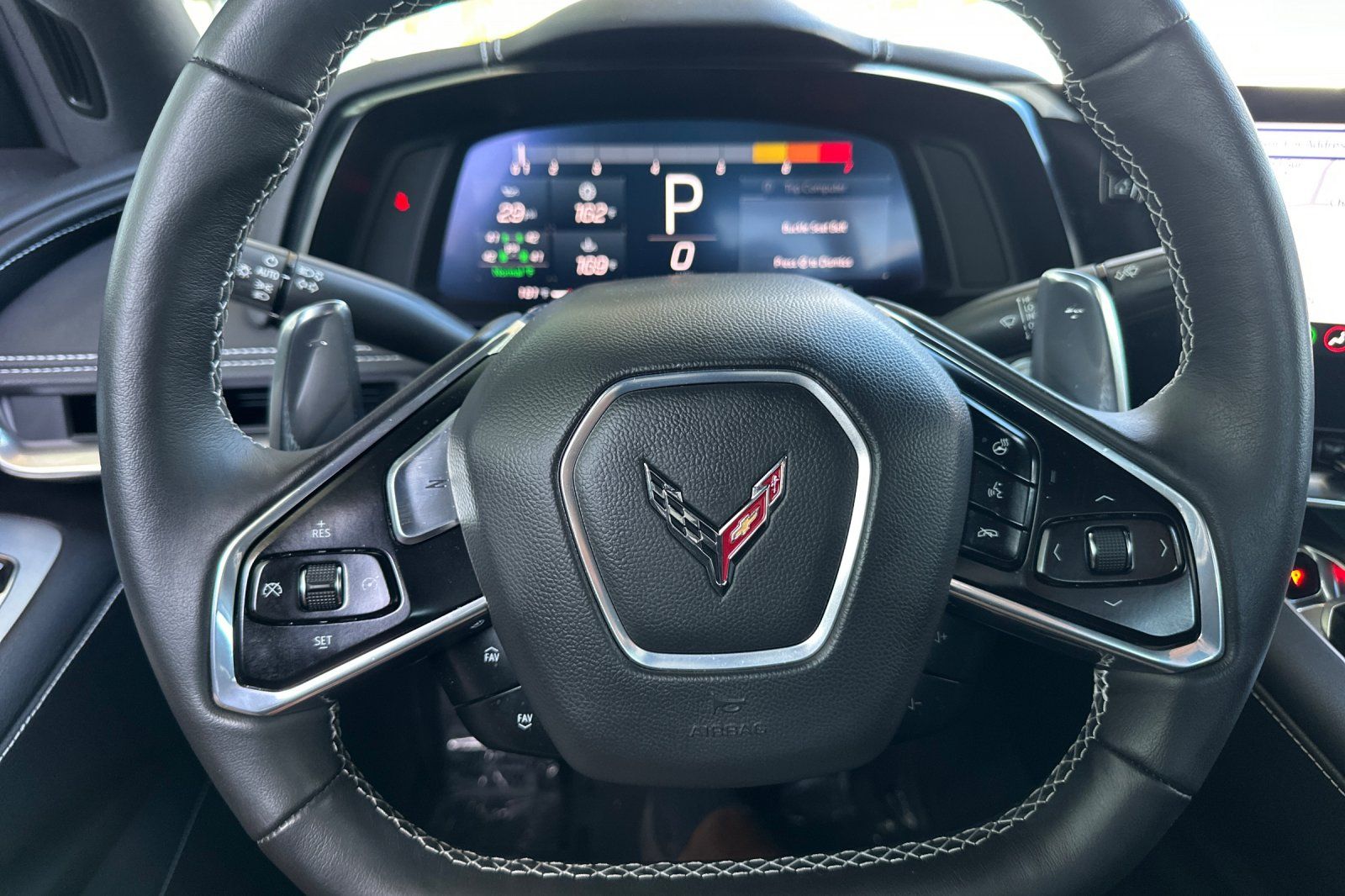 2022 Chevrolet Corvette Stingray 2LT photo 17