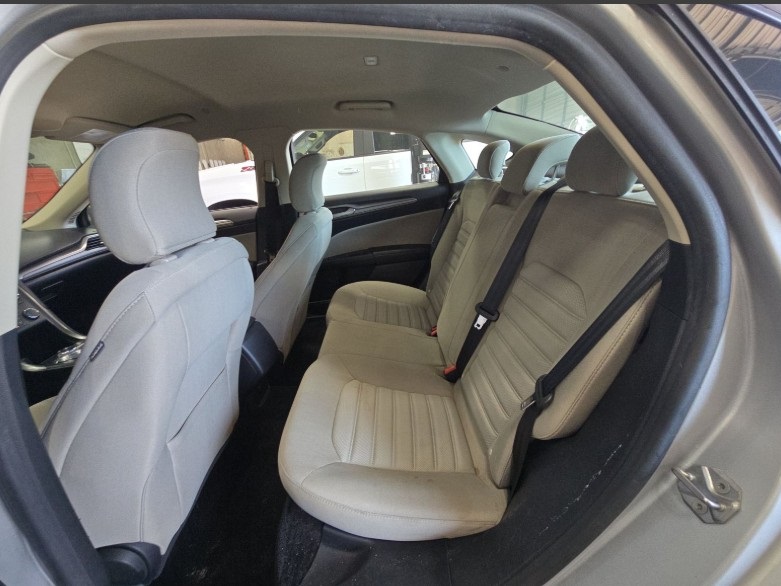 2018 Ford Fusion Hybrid S photo 10