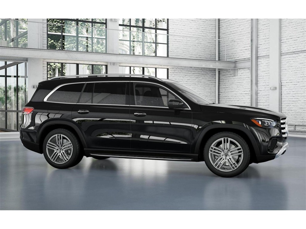 2026 Mercedes Benz GLS 450 4MATIC photo 14