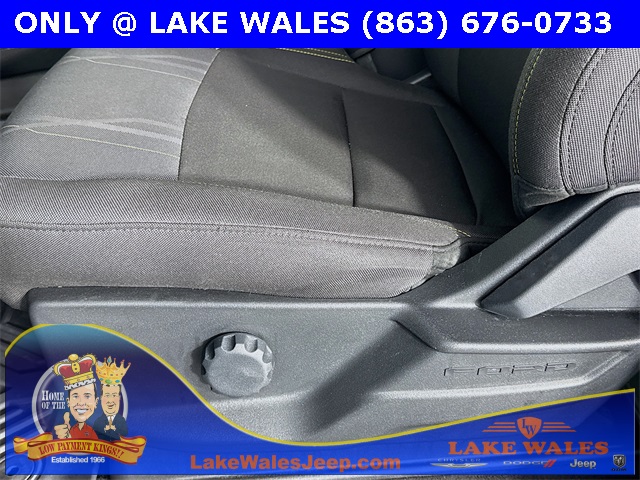 2024 Ford F-150 STX photo 17