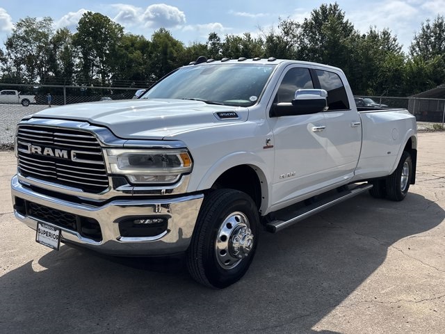 2022 Ram 3500 Laramie photo 11