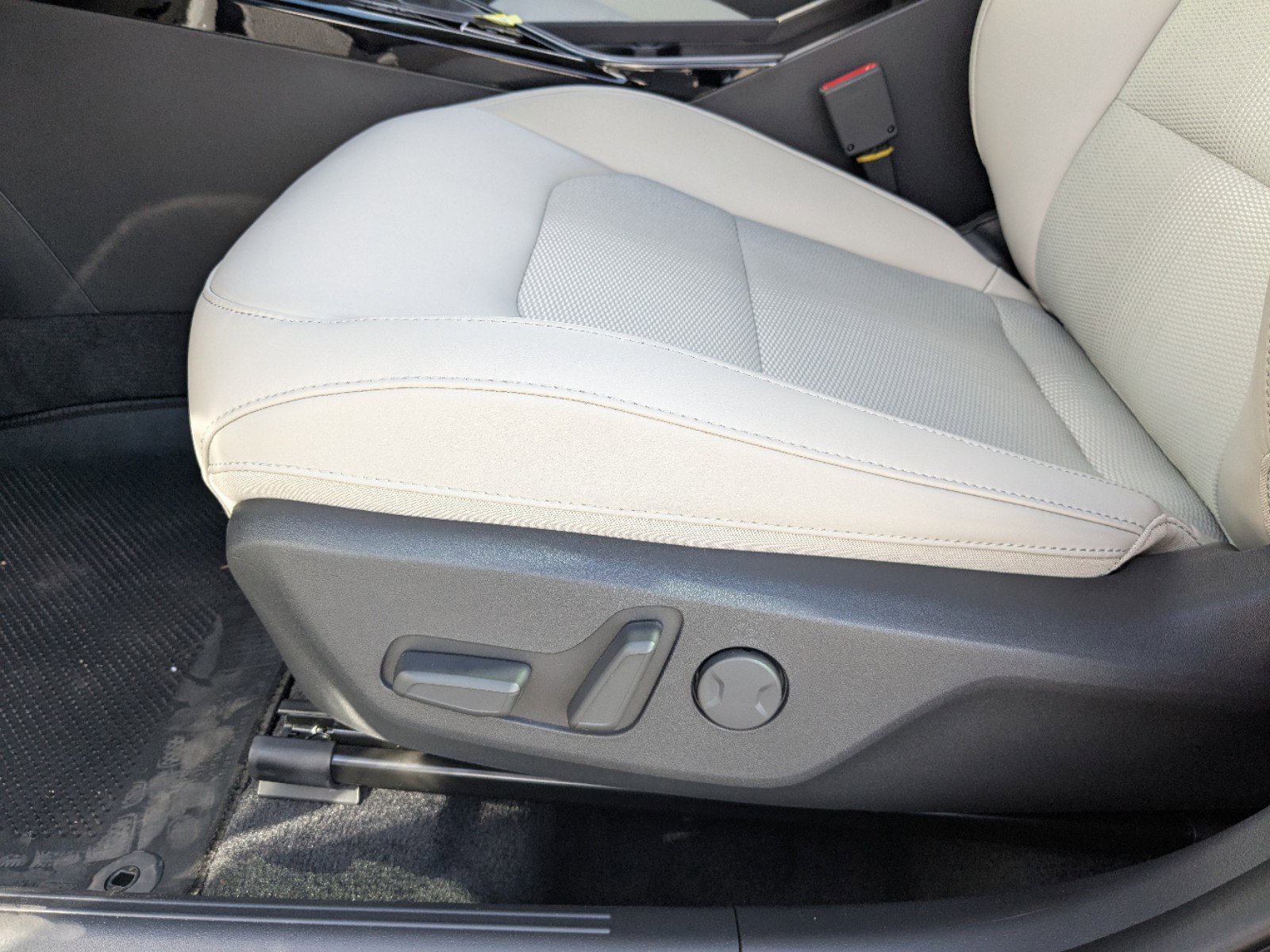 2025 Kia Niro EX photo 19