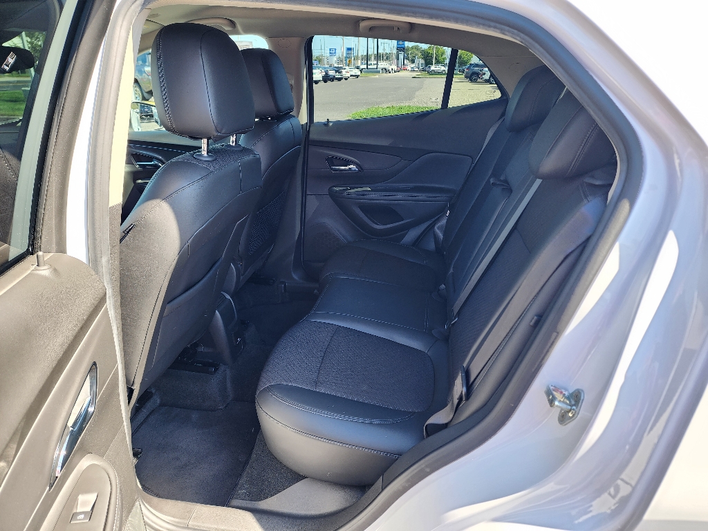 2020 Buick Encore Preferred photo 24