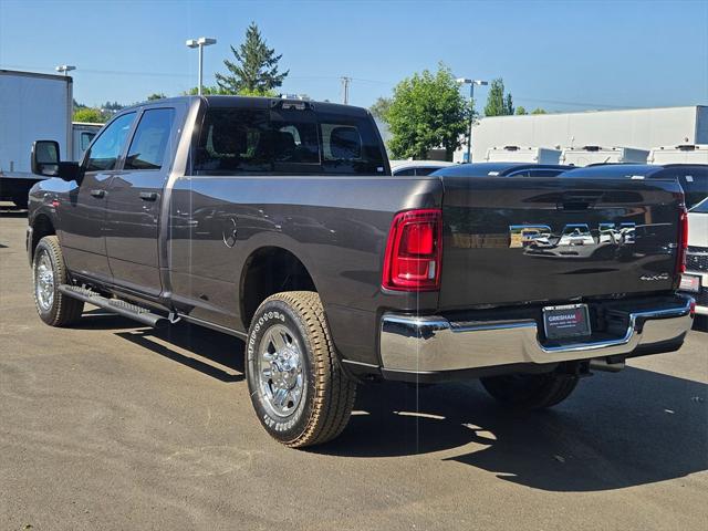 2025 Ram 3500 Tradesman photo 4