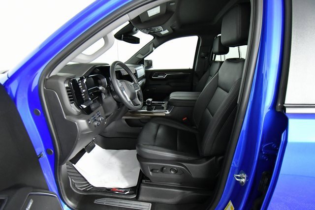 2025 Chevrolet Silverado 1500 LT Trail Boss photo 4