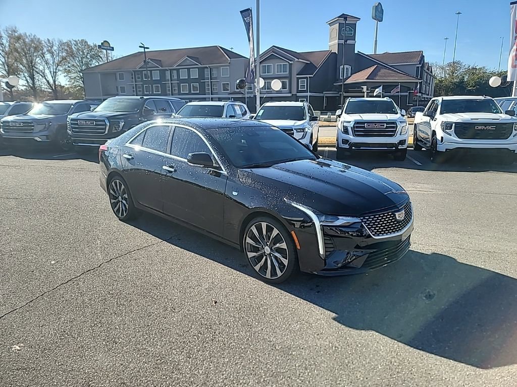 2025 Cadillac CT4 Luxury's photo