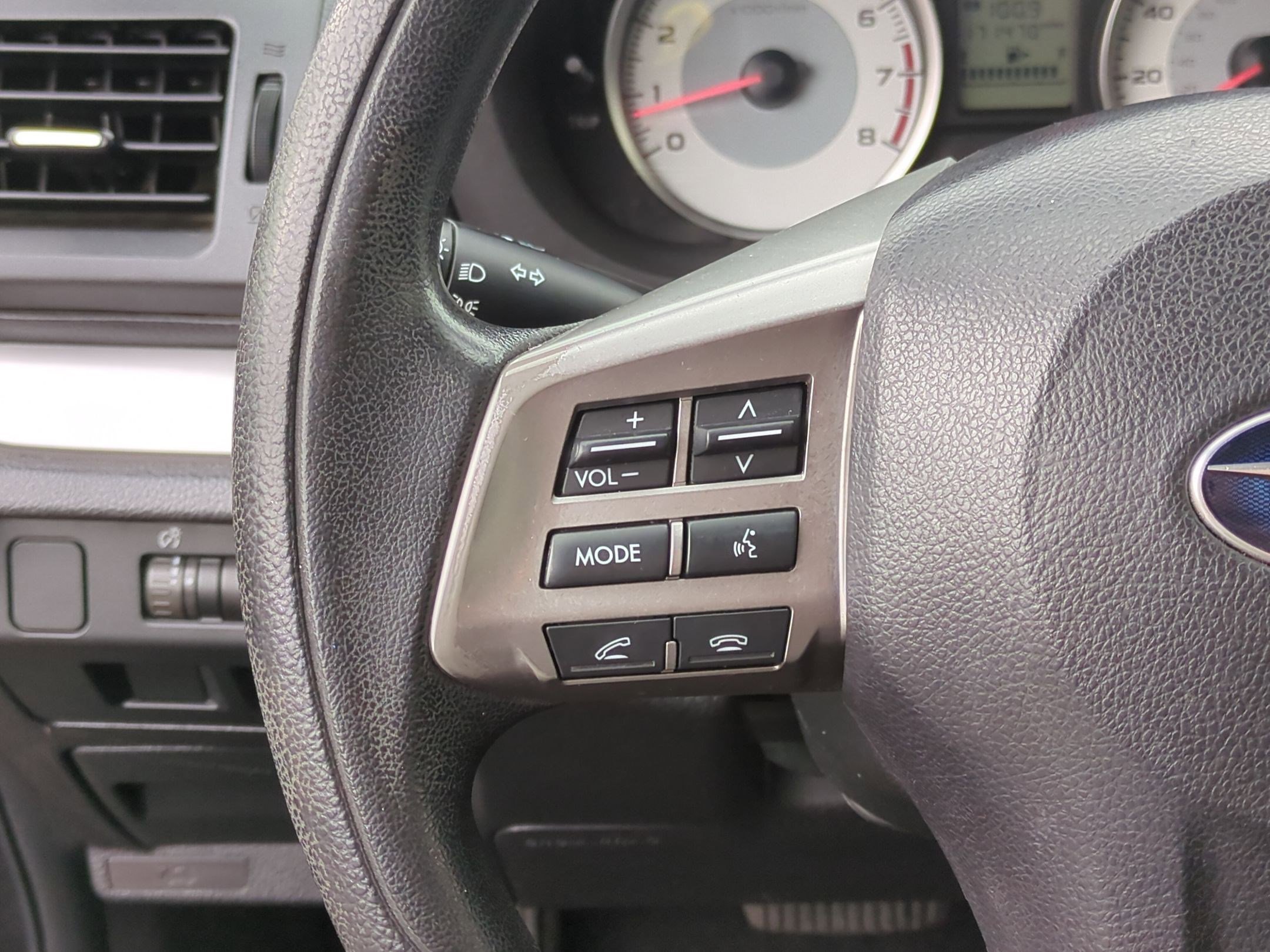 2014 Subaru Impreza Base photo 15