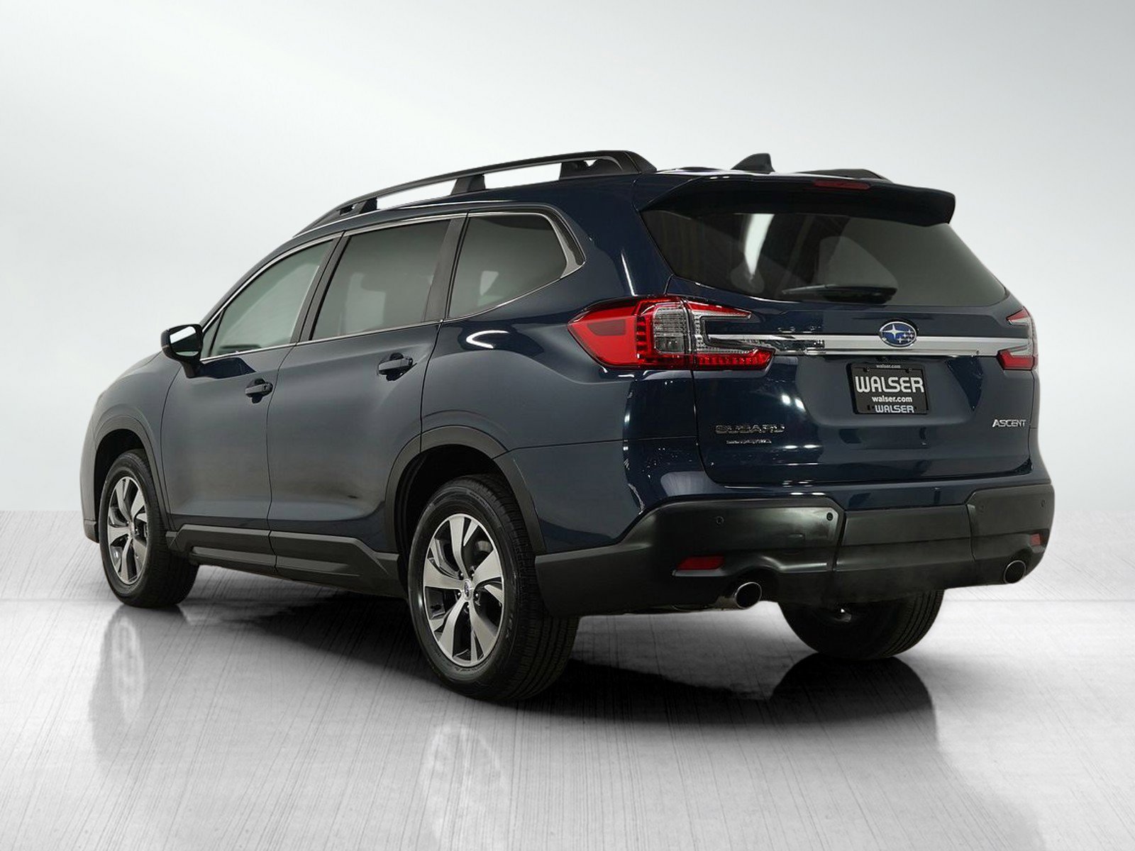 Used 2024 Subaru Ascent Premium with VIN 4S4WMAED7R3445939 for sale in Burnsville, Minnesota