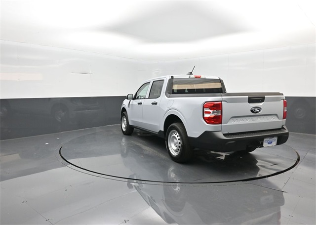 2025 Ford Maverick XL photo 4